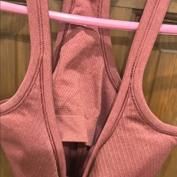New Lululemon rust red sleeveless racerback tank padded 10 - Picture 3 of 10